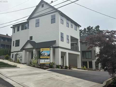 6008 SW 18th DR, Portland, OR 97239