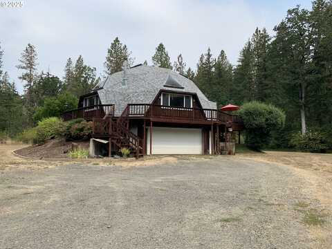 23555 SUTTLE RD, Veneta, OR 97487