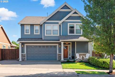 12476 Rogue River WAY, Oregon City, OR 97045