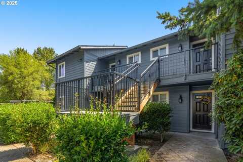 1938 NW 143RD AVE, Portland, OR 97229