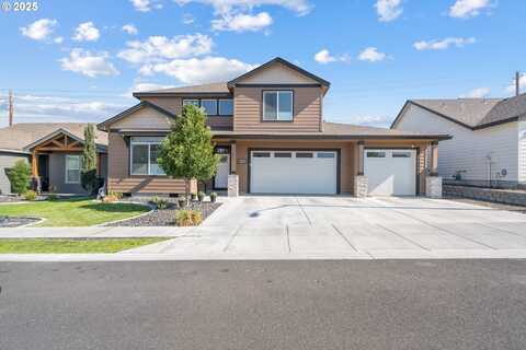 827 E AUTUMN AVE, Hermiston, OR 97838