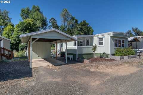185 NE NEPTUNE CT, Roseburg, OR 97470