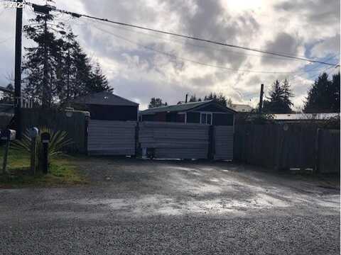 90842 HOLLYWOOD LN, Coos Bay, OR 97420