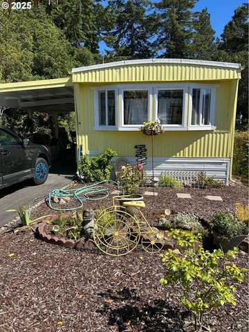 3760 HIGHWAY 101, Florence, OR 97439