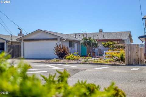 3845 NW JETTY AVE, Lincoln City, OR 97367
