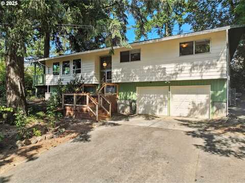 17060 SE GURNEE AVE, Gladstone, OR 97027