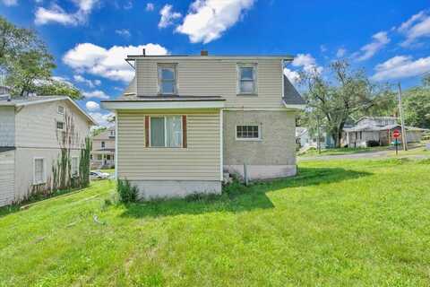 821 12Th ST NW, Roanoke, VA 24017
