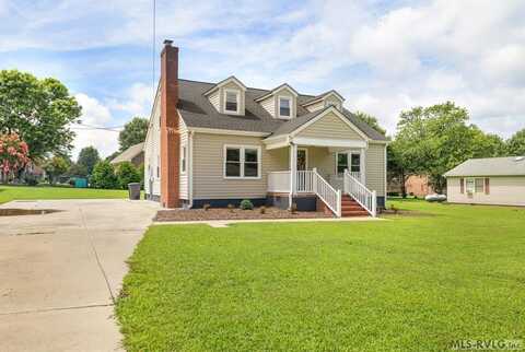 1303 Satterfield Dr., Emporia, VA 23847