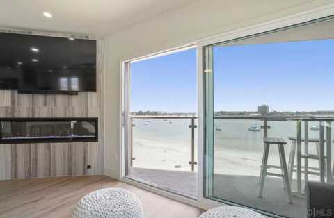 2820 Bayside Walk unit: 2, San Diego, CA 92109