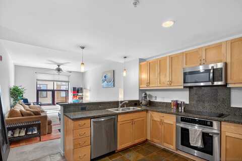 1150 J St unit: 209, San Diego, CA 92101
