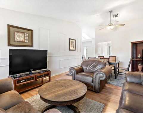 13135 Chadwick Court, Wellington, FL 33414