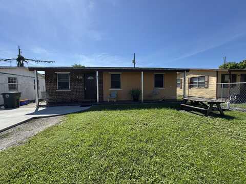 531 SW 4th St Street, Belle Glade, FL 33430