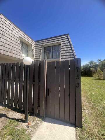 1753 N Congress Avenue, West Palm Beach, FL 33401