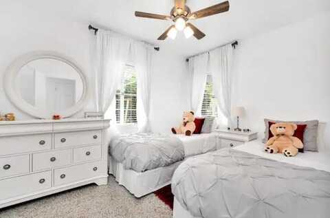 5515 Spruce Avenue, West Palm Beach, FL 33407