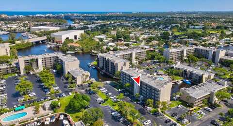 9 Royal Palm Way, Boca Raton, FL 33432