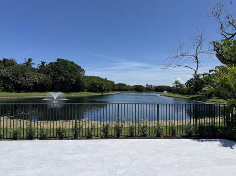 335 Sunset Bay Lane, Palm Beach Gardens, FL 33418