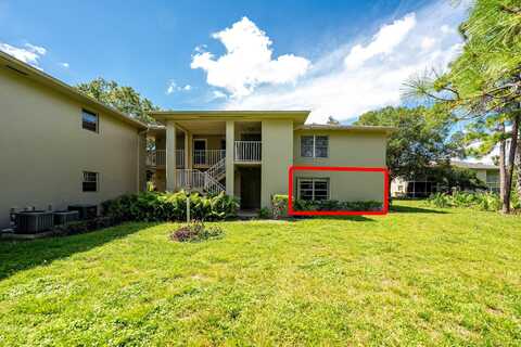 11 Lake Vista Trail, Port Saint Lucie, FL 34952