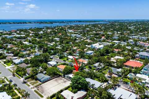 365 Linda Lane, West Palm Beach, FL 33405
