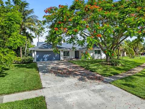 13948 S Ishnala Circle, Wellington, FL 33414