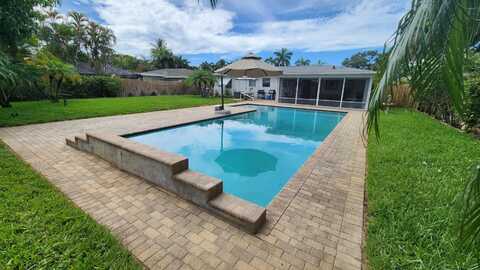 225 E Ilex Drive, Lake Park, FL 33403