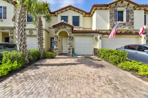 4022 Devenshire Court, Coconut Creek, FL 33073