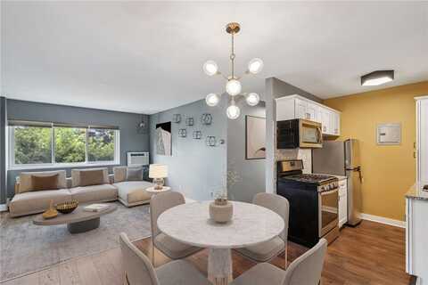 504 W Franklin Avenue, Minneapolis, MN 55405