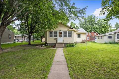 209 3rd Avenue NE, Glenwood, MN 56334