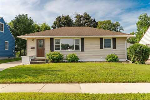 2010 16 1/2 Street NW, Rochester, MN 55901