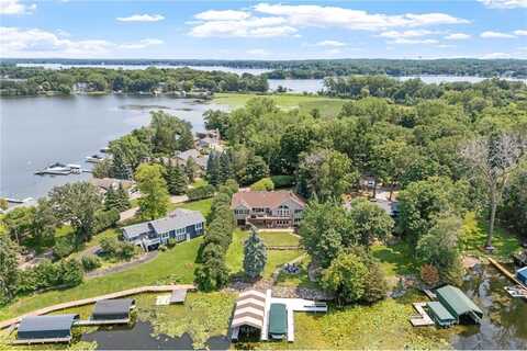 4360 Enchanted Drive, Shorewood, MN 55364