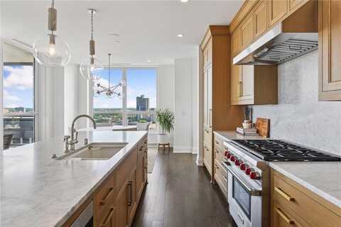 1111 W River Parkway, Minneapolis, MN 55415