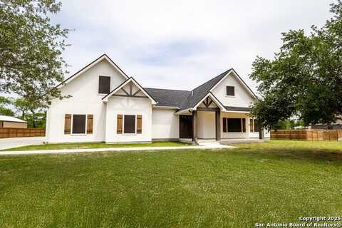 177 E Short Meadow Dr, Lytle, TX 78052