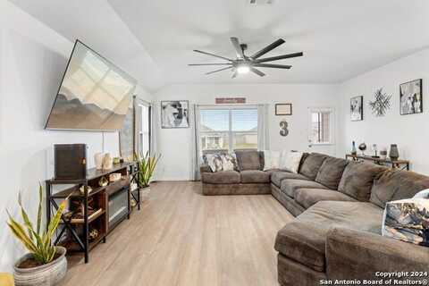 2918 SHORE LARK, New Braunfels, TX 78130