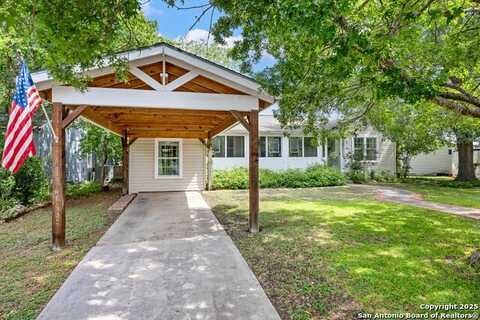 131 Larchmont, San Antonio, TX 78209