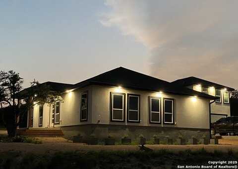 121 Jacob Dearing, Blanco, TX 78606
