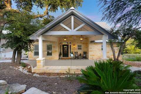 2078 Connie Dr, Canyon Lake, TX 78133