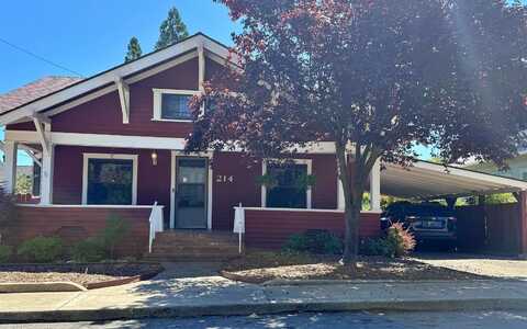 214 Pine St, Yreka, CA 96097