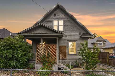 910 N Walnut St, Spokane, WA 99201