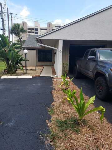 100 Coral Way E, Indialantic, FL 32903