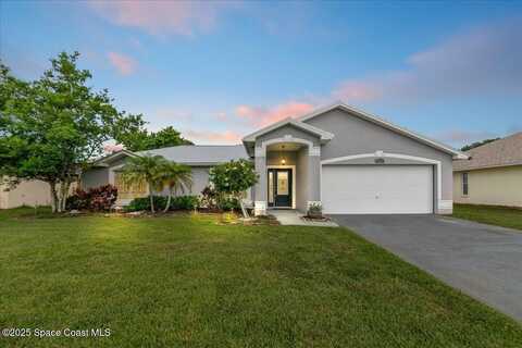 897 Hunters Creek Drive, Melbourne, FL 32904