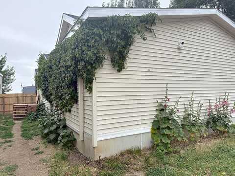 965 W Fetterman Avenue, Buffalo, WY 82834