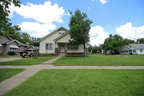 326 Allison St, Newton, KS 67114