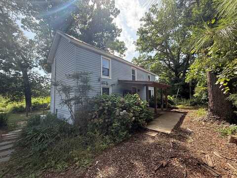 6235 Thomas Jefferson Hwy, Charlotte Court House, VA 23923
