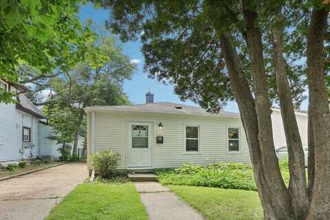 2833 Barlow Street, Madison, WI 53705