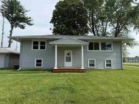 875 E Holiday Drive, Beloit, WI 53511