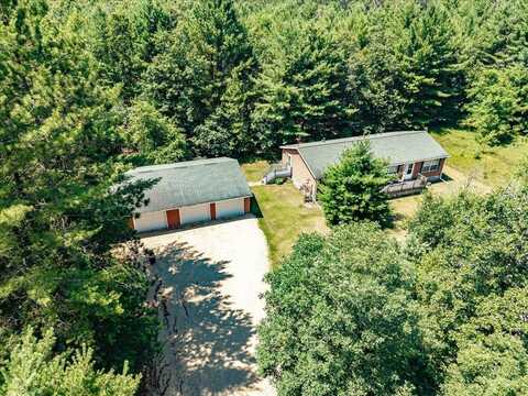 2479 9th Drive, Adams, WI 53910