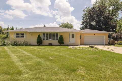 310 Crestview Drive, Waterloo, WI 53594
