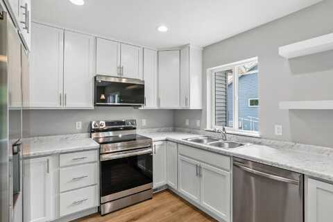 200 Chalet Drive, Stoughton, WI 53589