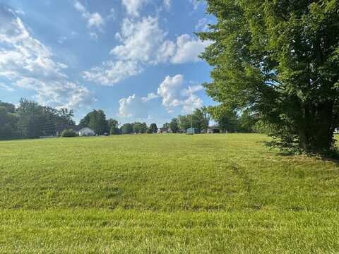 383 385 W Itawamba Trail, Greensburg, IN 47240