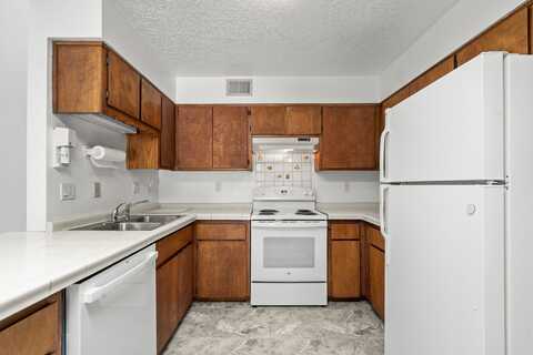 1452 Clark Road, Santa Fe, NM 87507