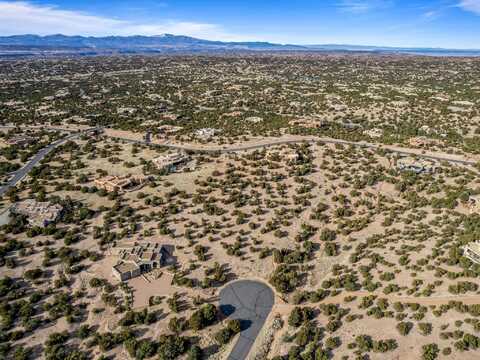 21 Arriba Circle, Santa Fe, NM 87506
